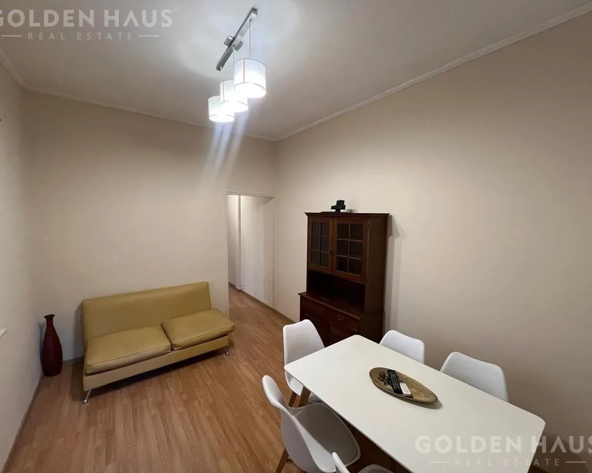Listing: 2 bedrooms, Caballito