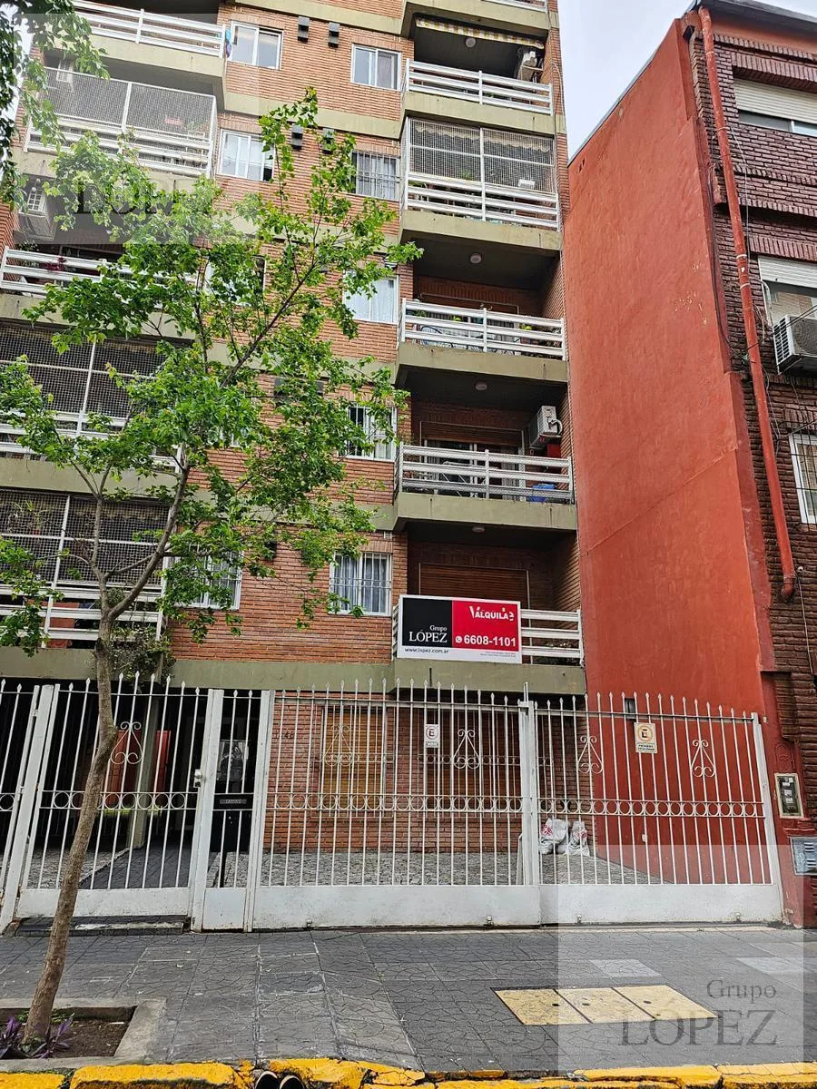 Alquiler Depto 3 Ambientes, Olivos, C/guardacoche Sum y Parrilla, Apto Profesional/oficina
