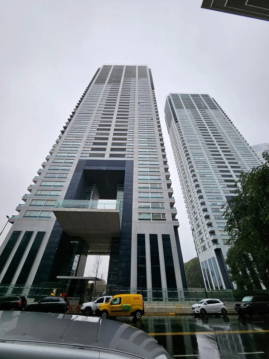 5º piso con balcón, Puerto Madero