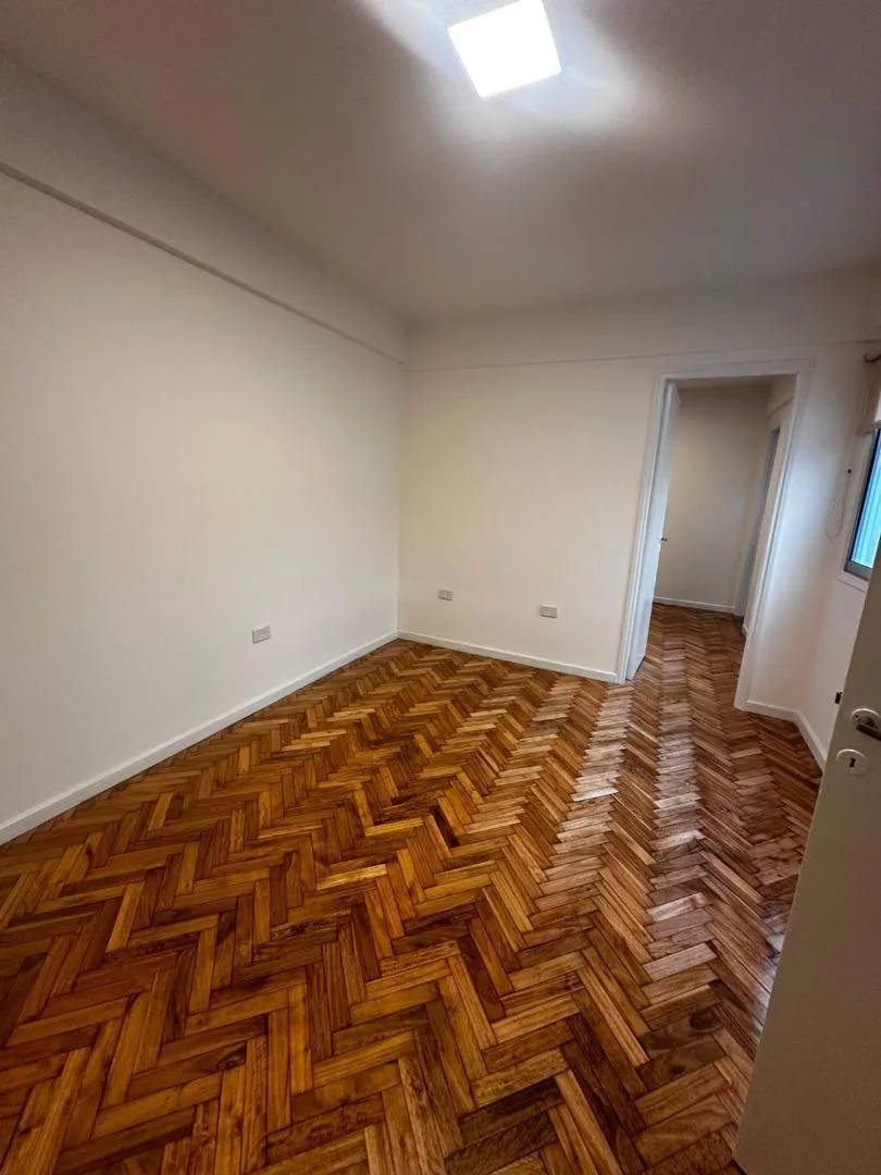 2 ambientes con baño en suite