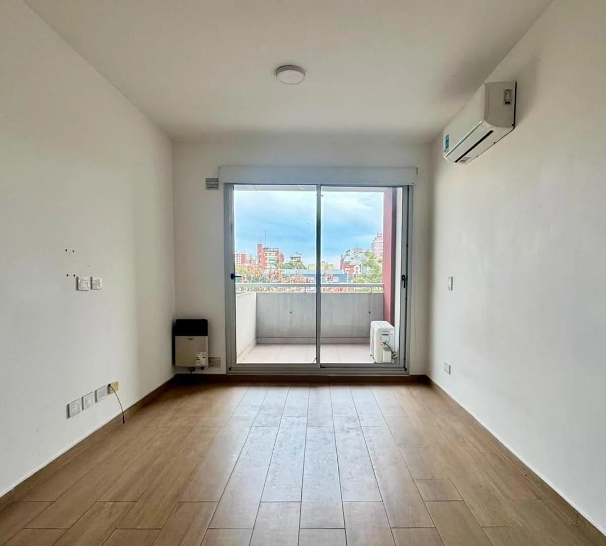Monoambiente en Alquiler • Cohglan • Superi 2700