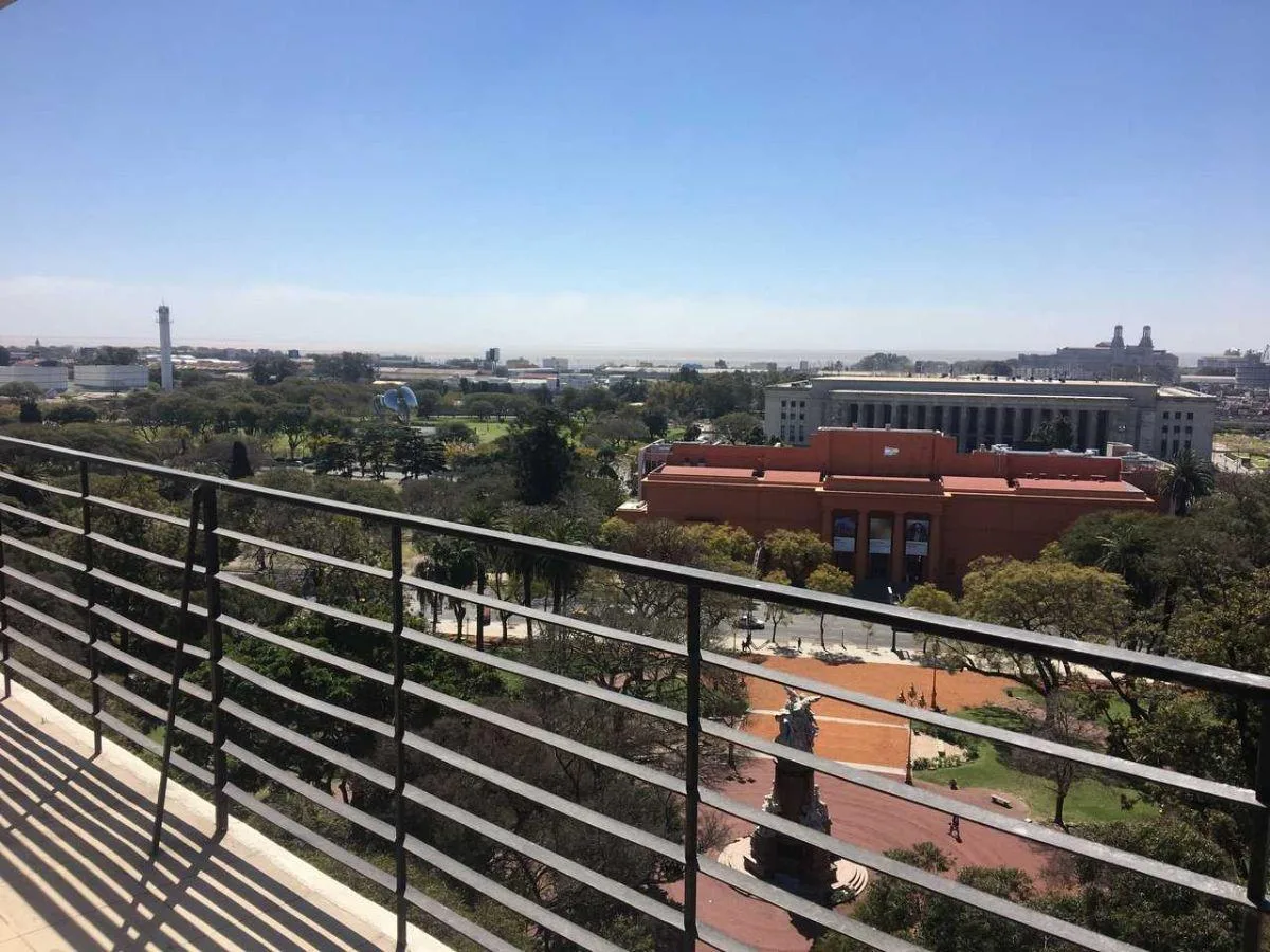 Piso 12 con vista panorámica