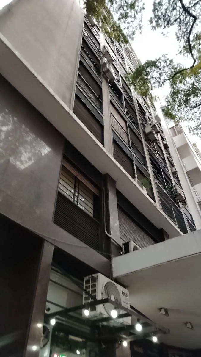 Departamento 2 Amb Al Frente con Balcon Centrico
