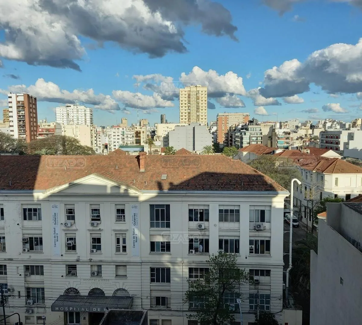 2 комнаты, открытый вид сзади