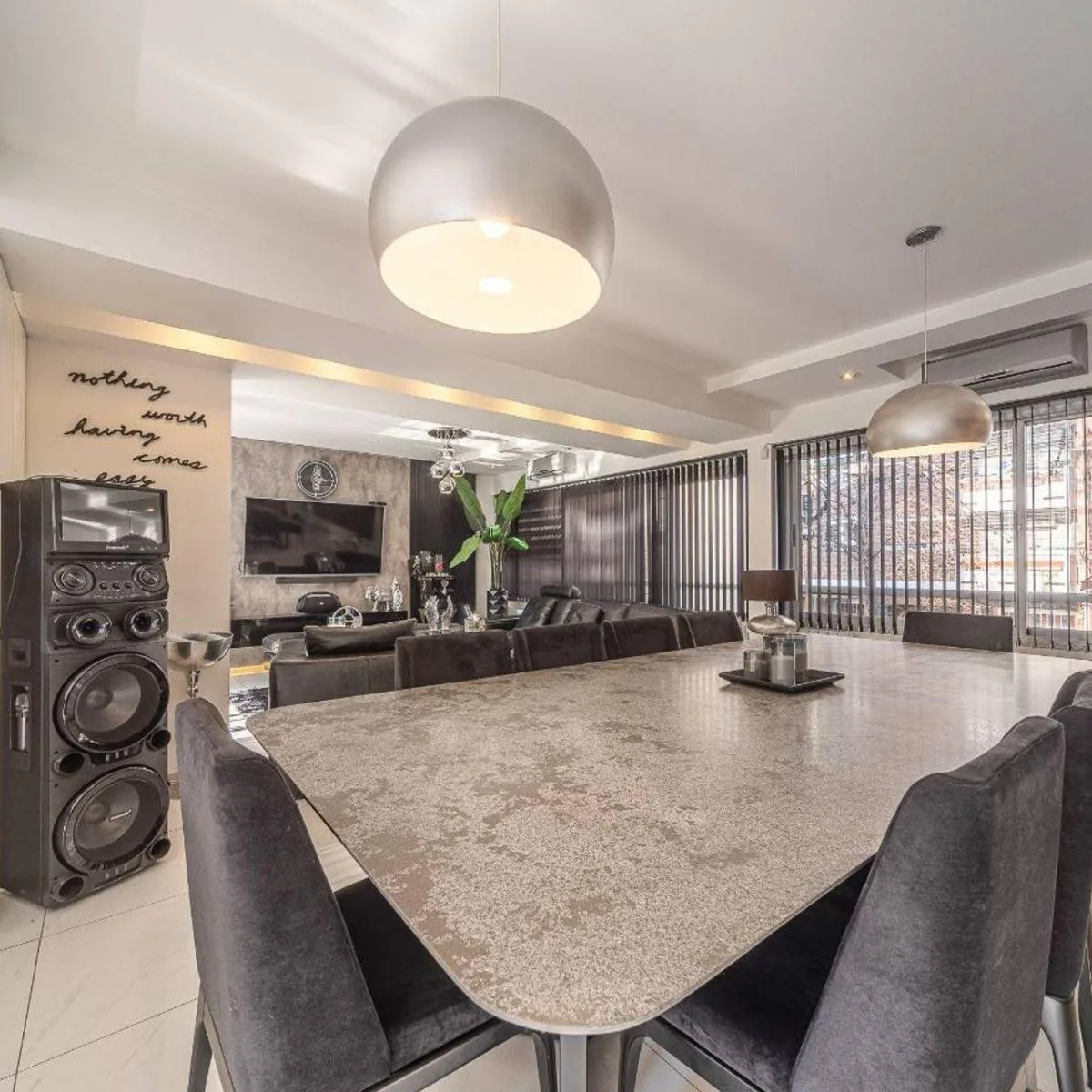 Alquiler Casa Triplex Amoblada en Villa Devoto