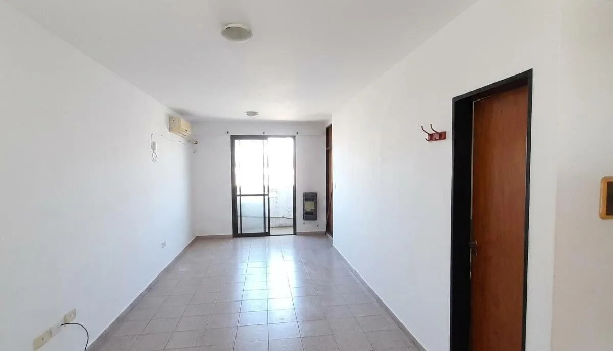 Monoambiente / Alquiler / La Plata
