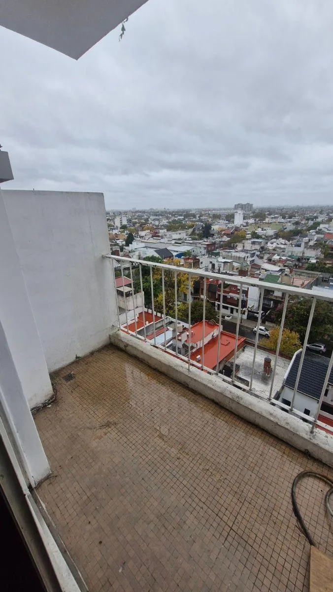 2 ambientes con balcón y vista
