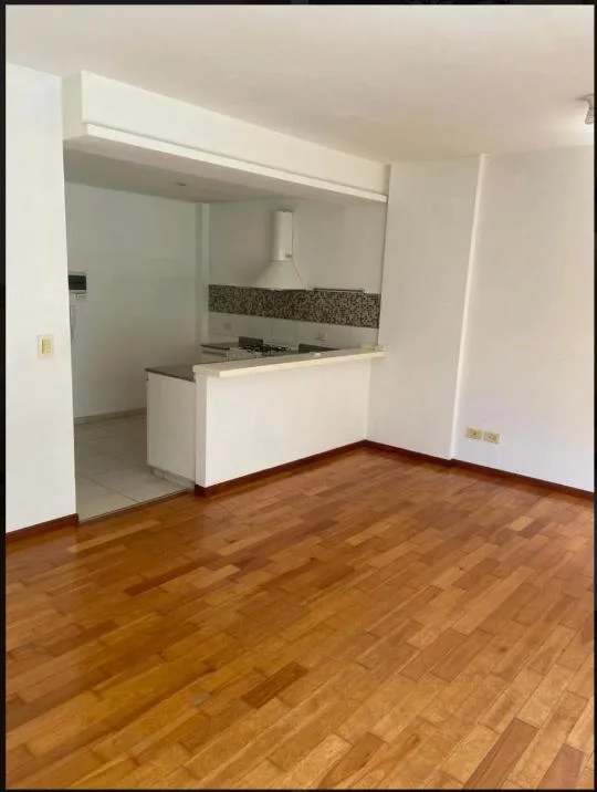 Studio 35 m² com varanda