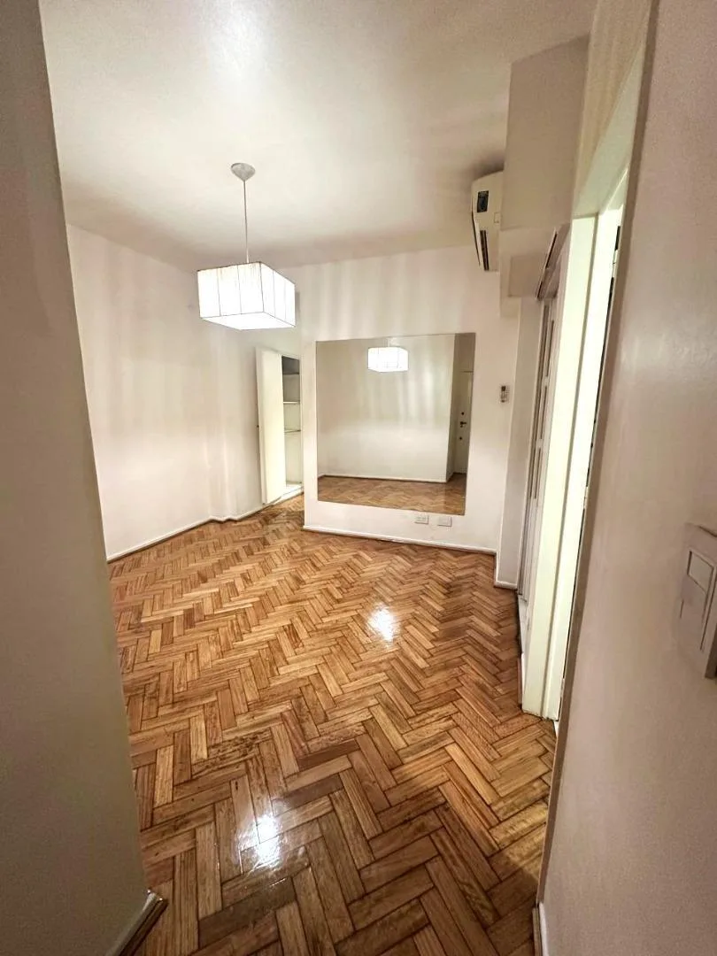 2 ambientes, parquet, cocina a gas