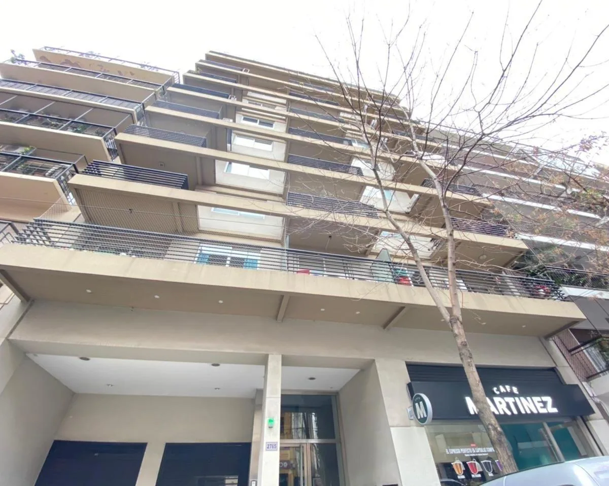 2 ambientes con balcón y terraza