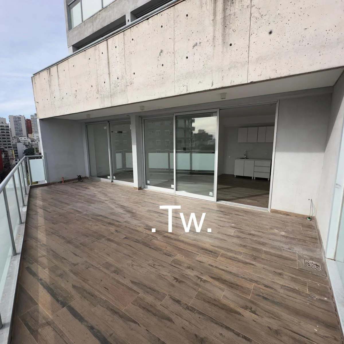 Departamento 2 Amb. C/terraza / 76 m&sup2; / Piso Alto / Parrilla / Belgrano / Apto Profesional