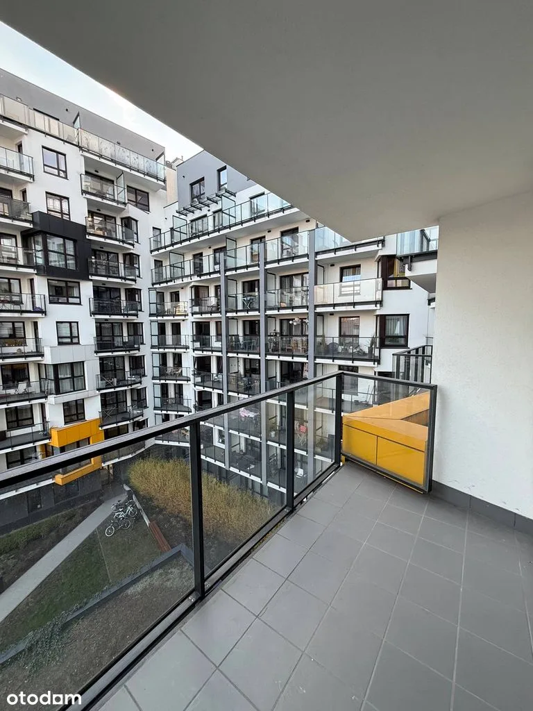 2-Pokojowe Mieszkanie z Balkonem I City Link
