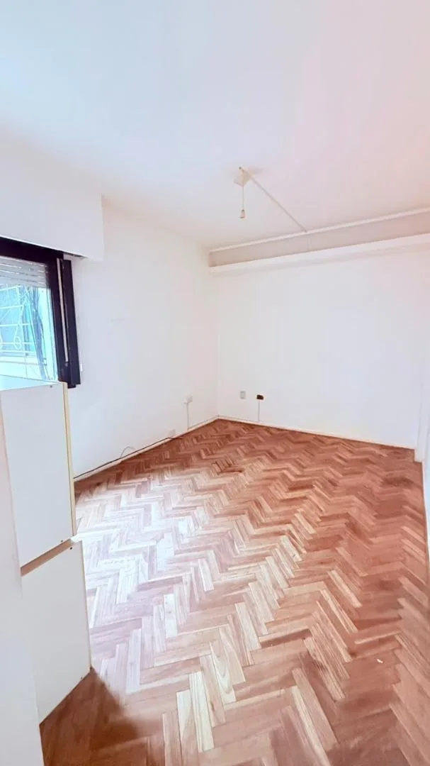 2-room apt, 35 m², professional-use