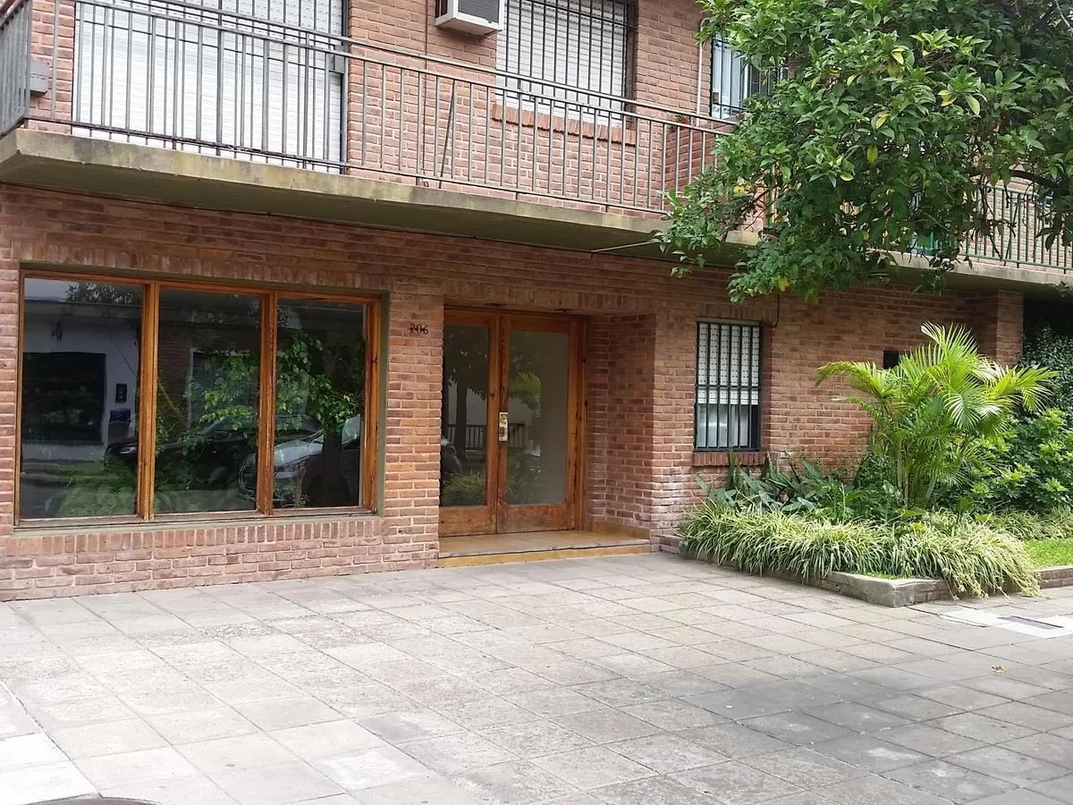 1 dormitorio, balcón corrido