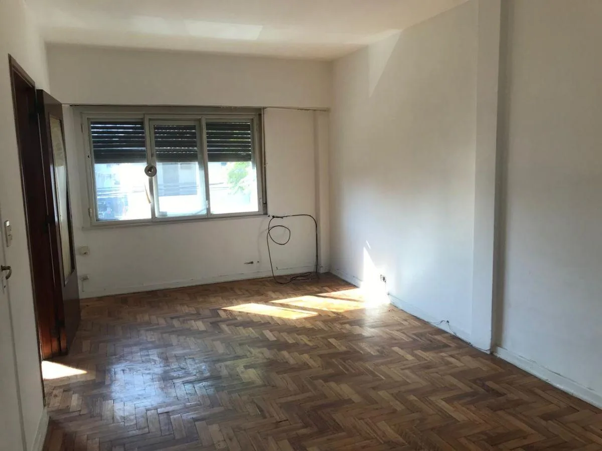 2-room unit with private patio