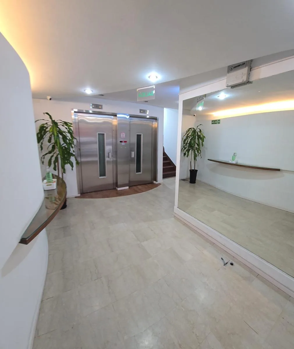 Azcuenaga 797 y Av Cordoba - Balvanera - 3 Ambientes Chicos - Oport!