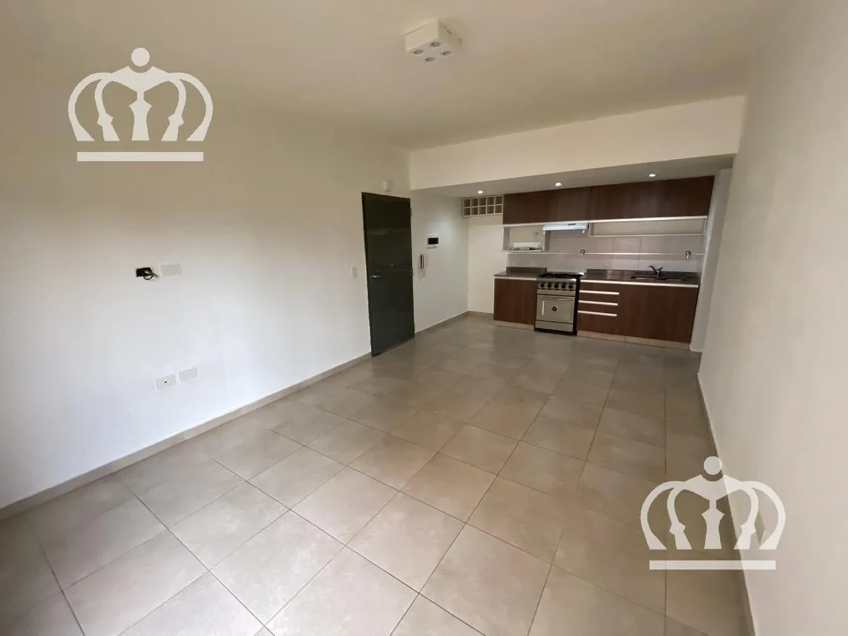 2 ambientes con balcón y terraza