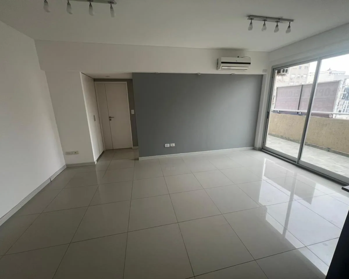 Departamento 2 ambientes con balcón