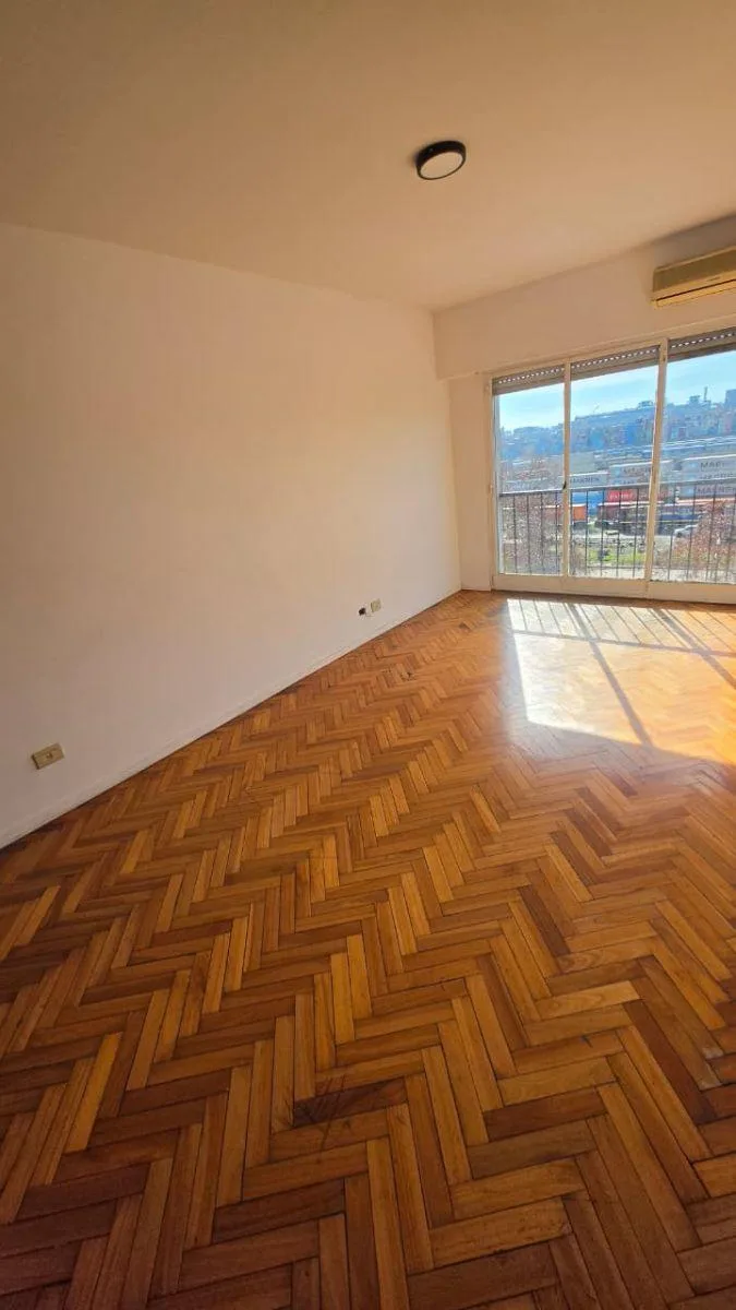 Departamento 2 ambientes al frente