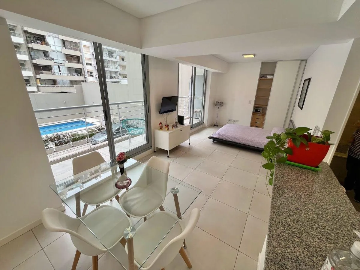 Excelente Monoambiente Amoblado | Balcón Al Contrafrente | Pileta y Parrilla