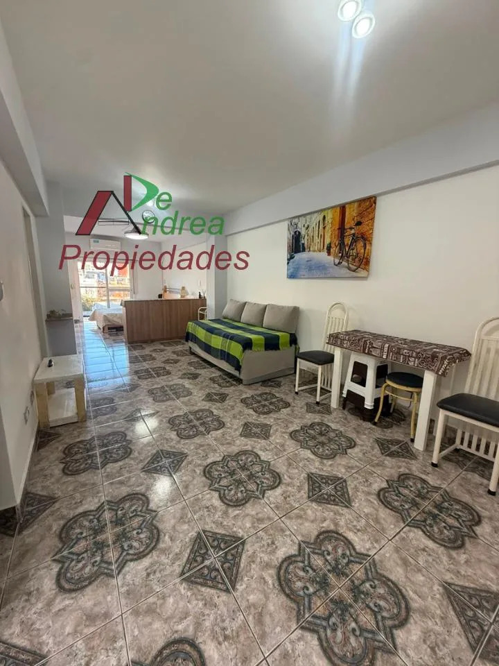 Espectacular Monoambiente con Balcón y Amenities en Balvanera