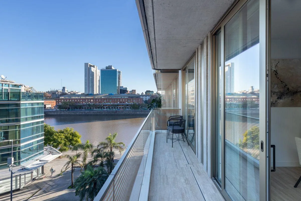 1 quarto com acesso à cobertura e garagem, Puerto Madero