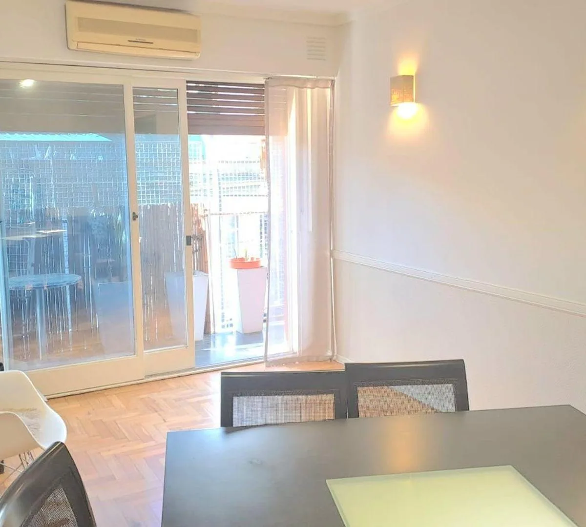 3-room apartment with parking and balcony