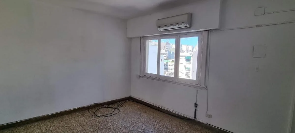 Monoambiente con cocina independiente