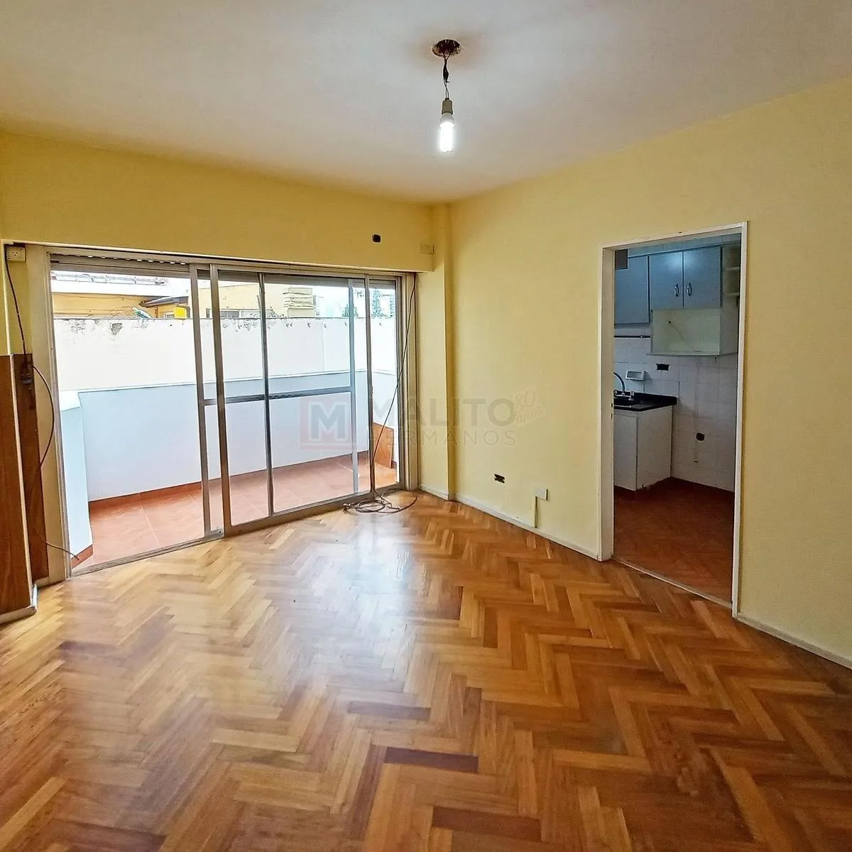 Departamento 2 Ambientes con Balcón y Cochera en Boedo