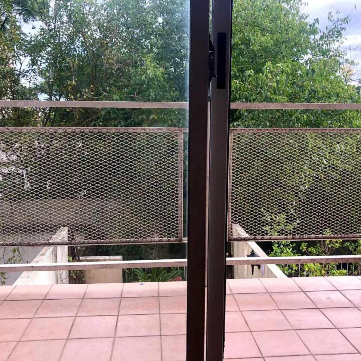 Alquiler Monoambiente Divisible Floresta C/ Balcon