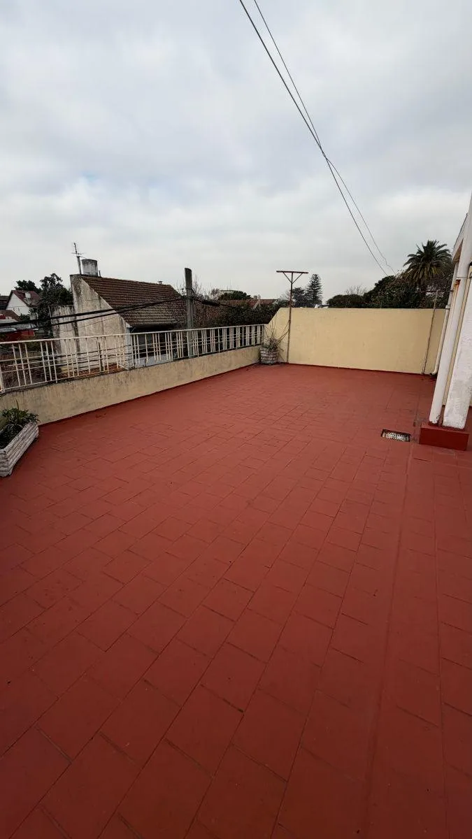 PH con terraza amplia