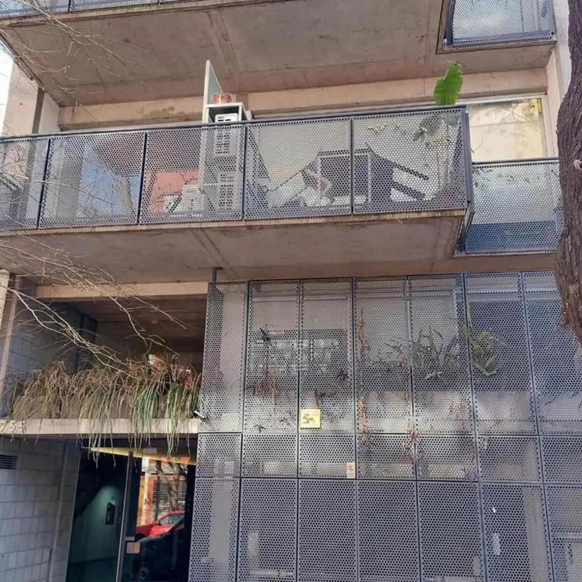 1 ambiente amoblado con balcón