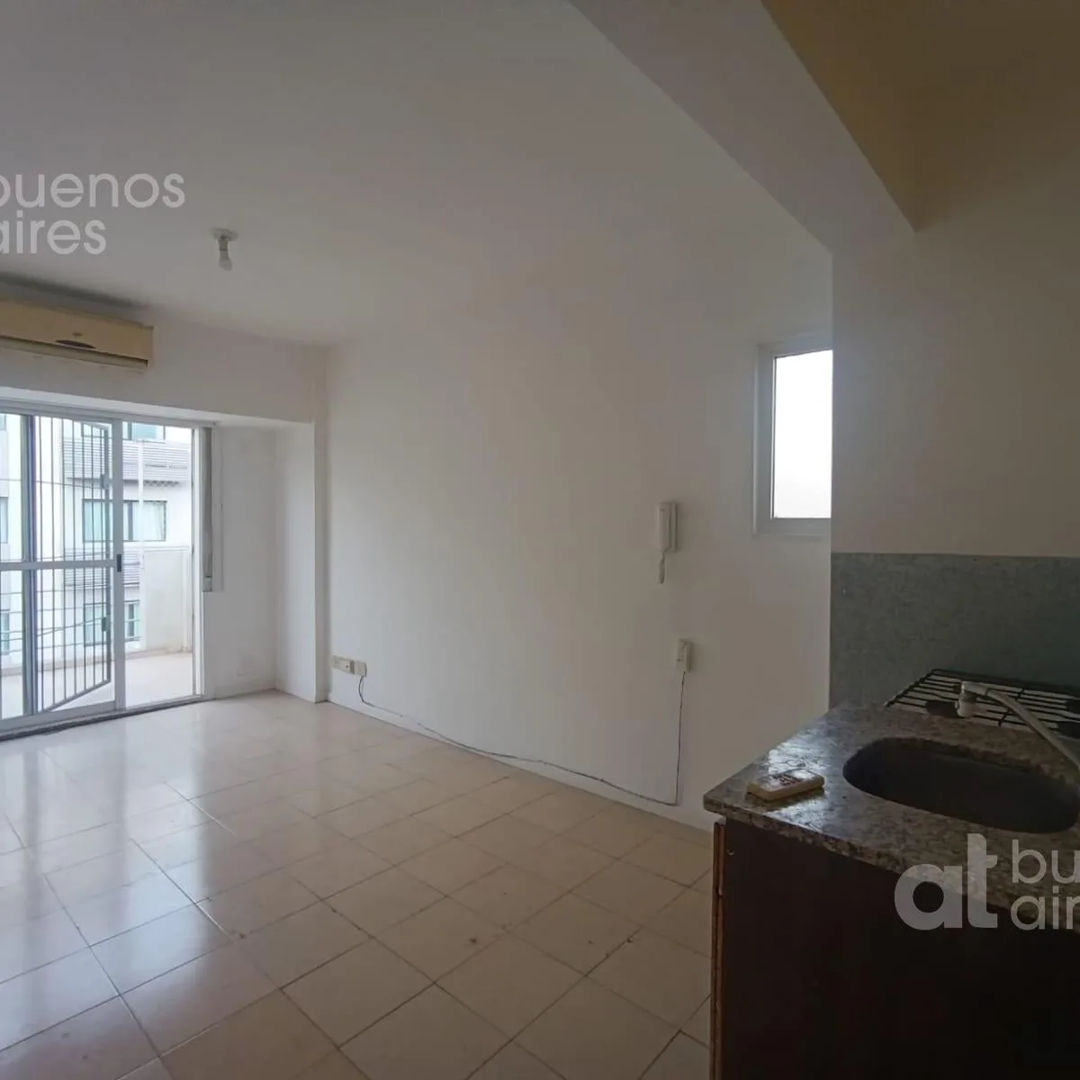 Departamento 2 Ambientes con Balcon Al Frente