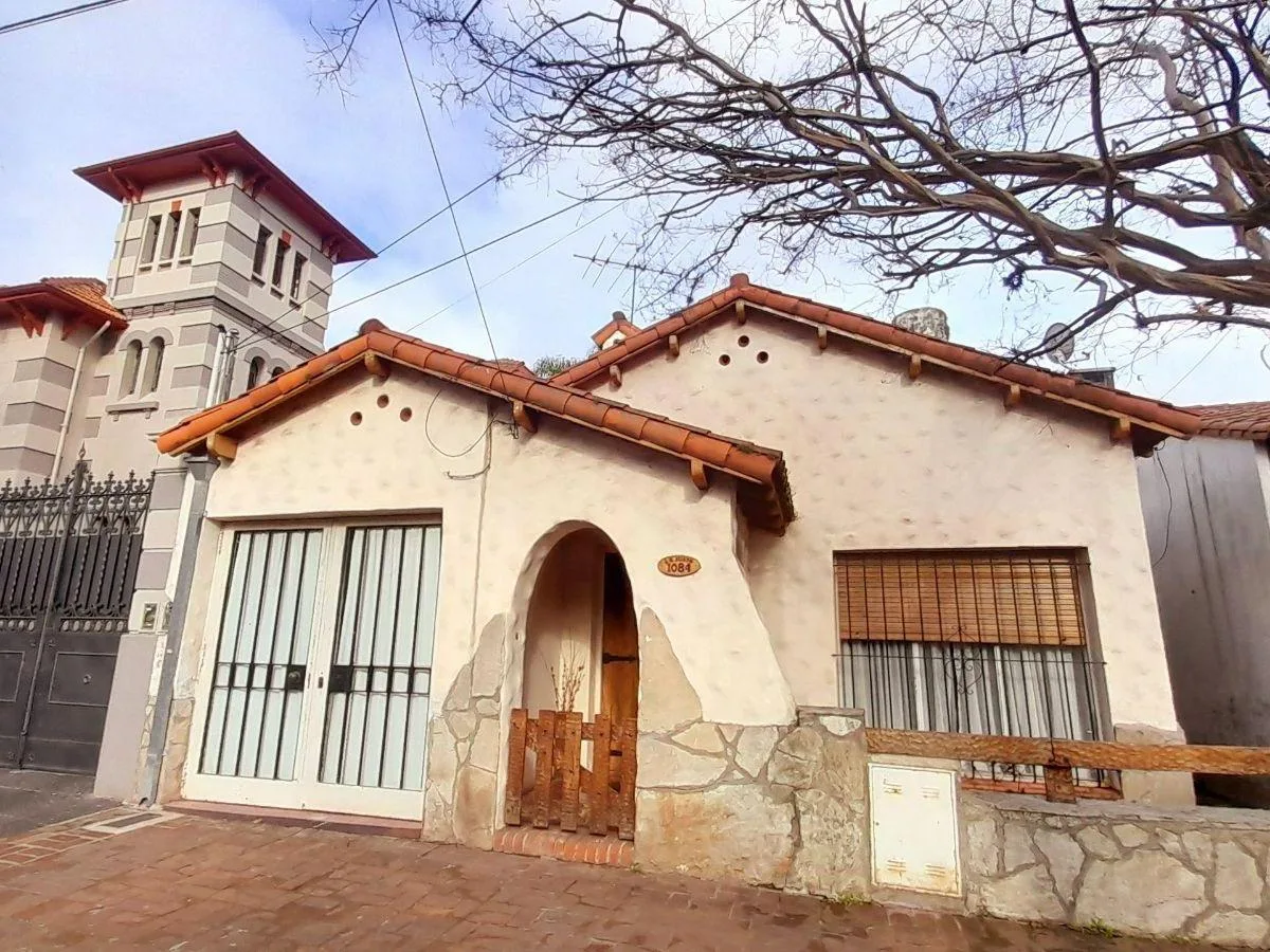 Chalet 3 dormitorios, garaje