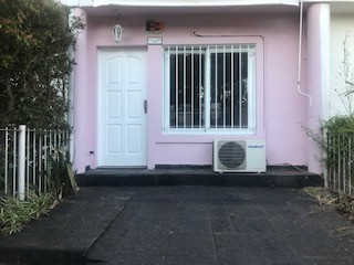 Departamento dúplex de 3 dormitorios en Monte Castro