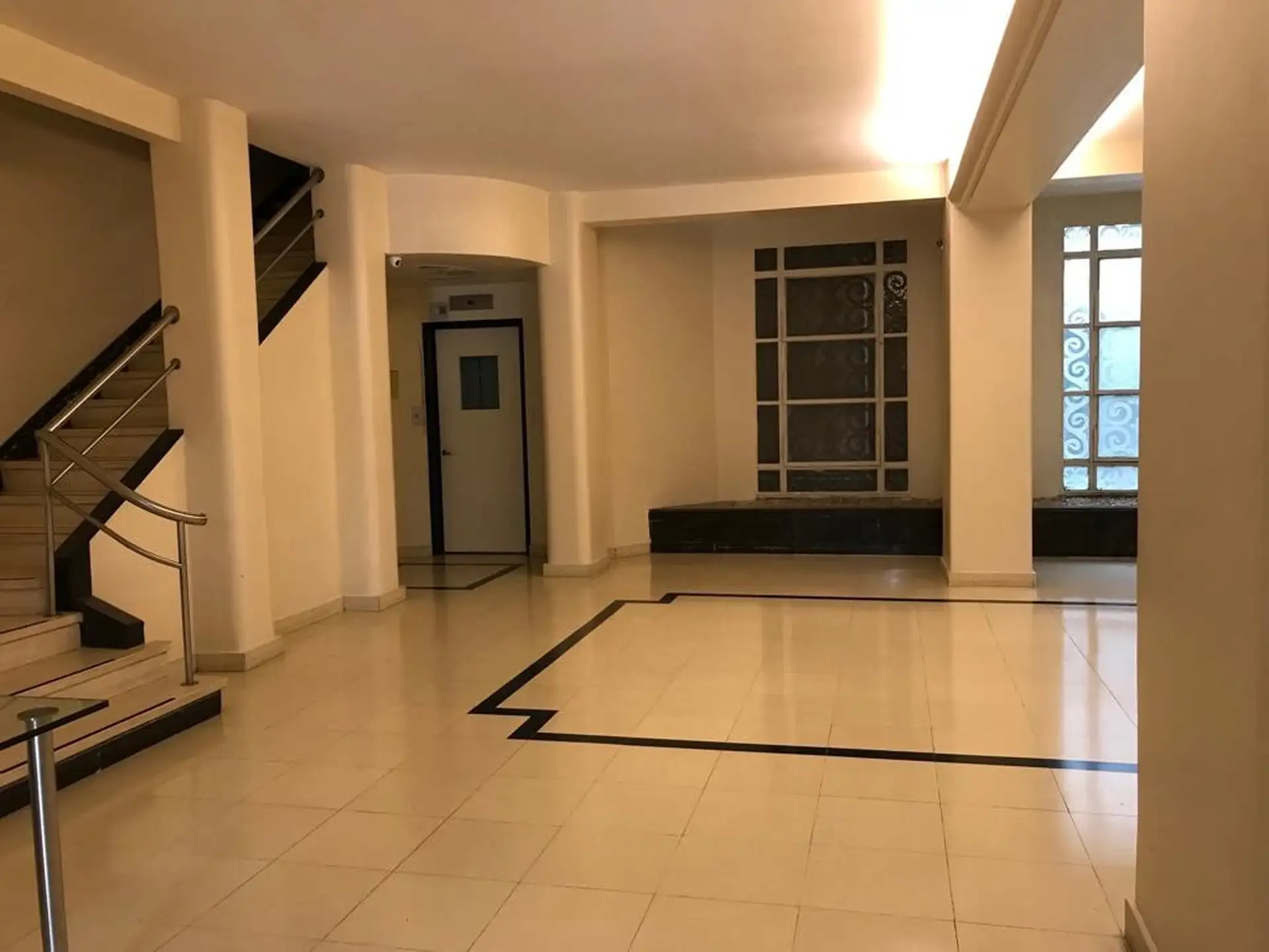 Palermo, balcón y suite