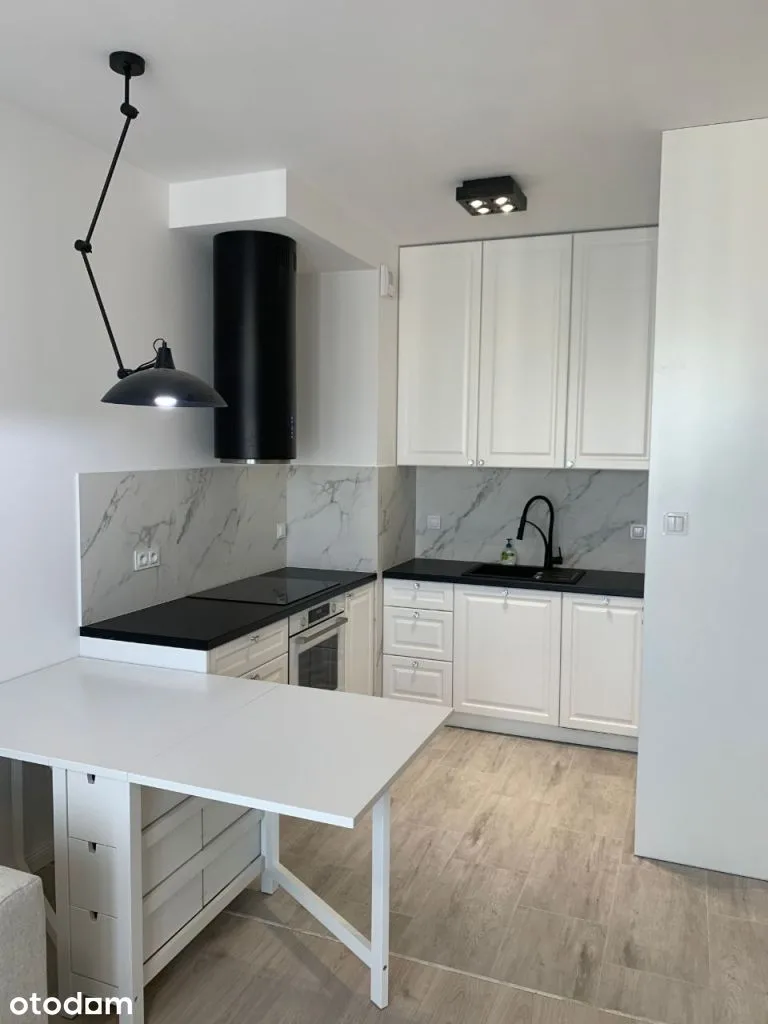 URSUS ul. Habicha 24 40 m2 2 pokoje garaż komórka