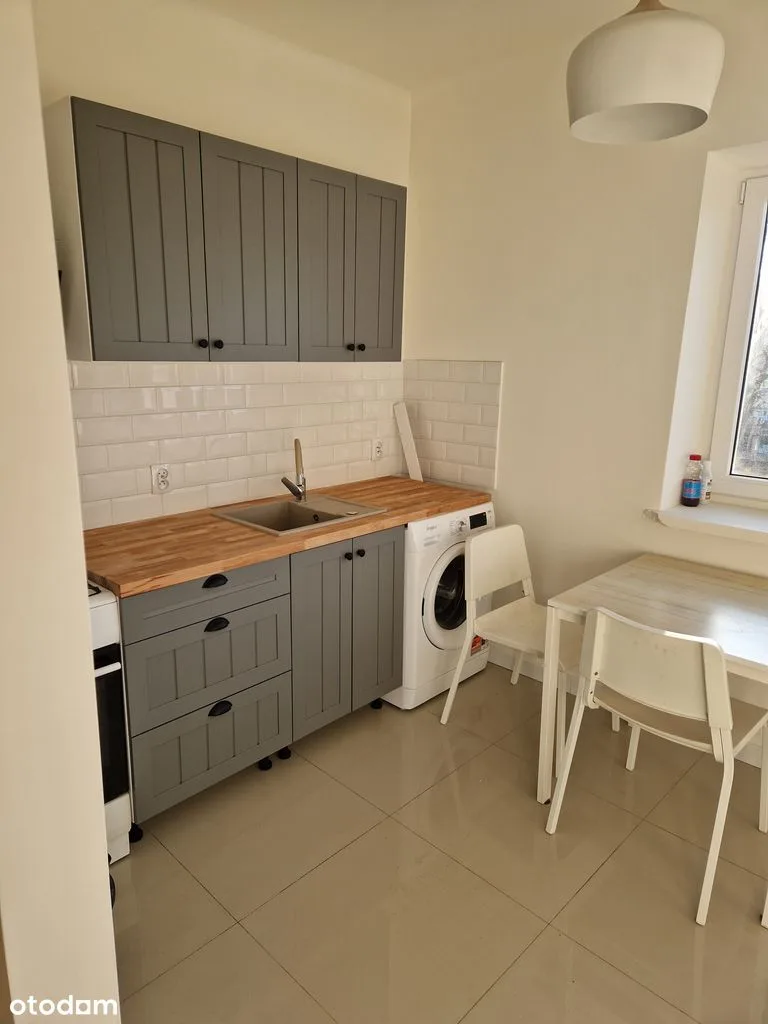 Kawalerka 29 m², oddzielna kuchnia