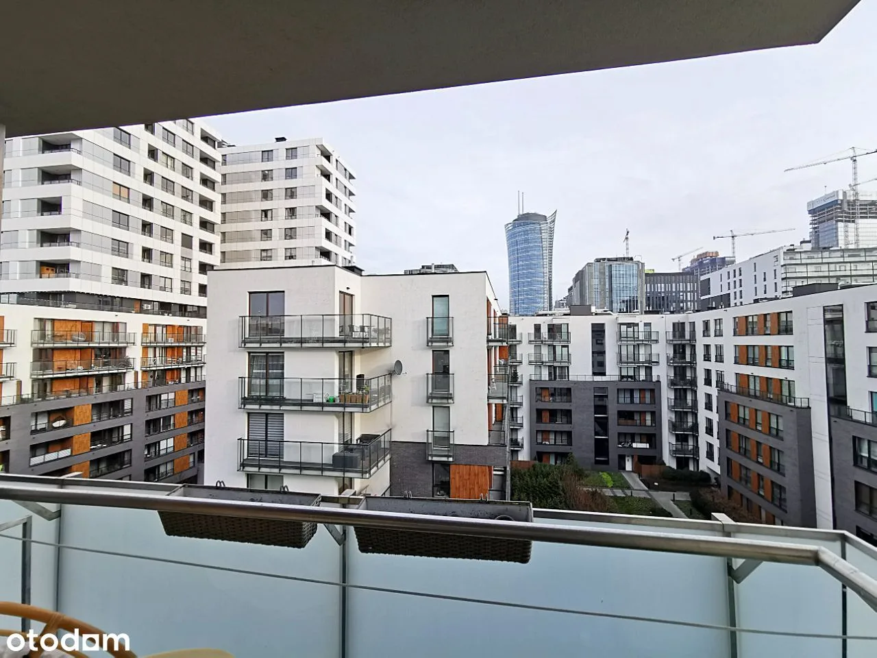 Rondo Daszyńskiego, 2 pokoje, 50 m2, bezpośrednio od właściciela