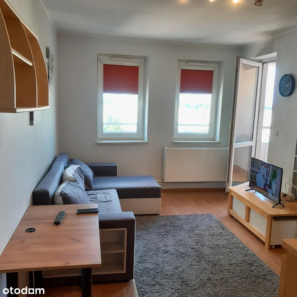 Kawalerka w apartamentowcu "3 Wieże" na Gocławiu