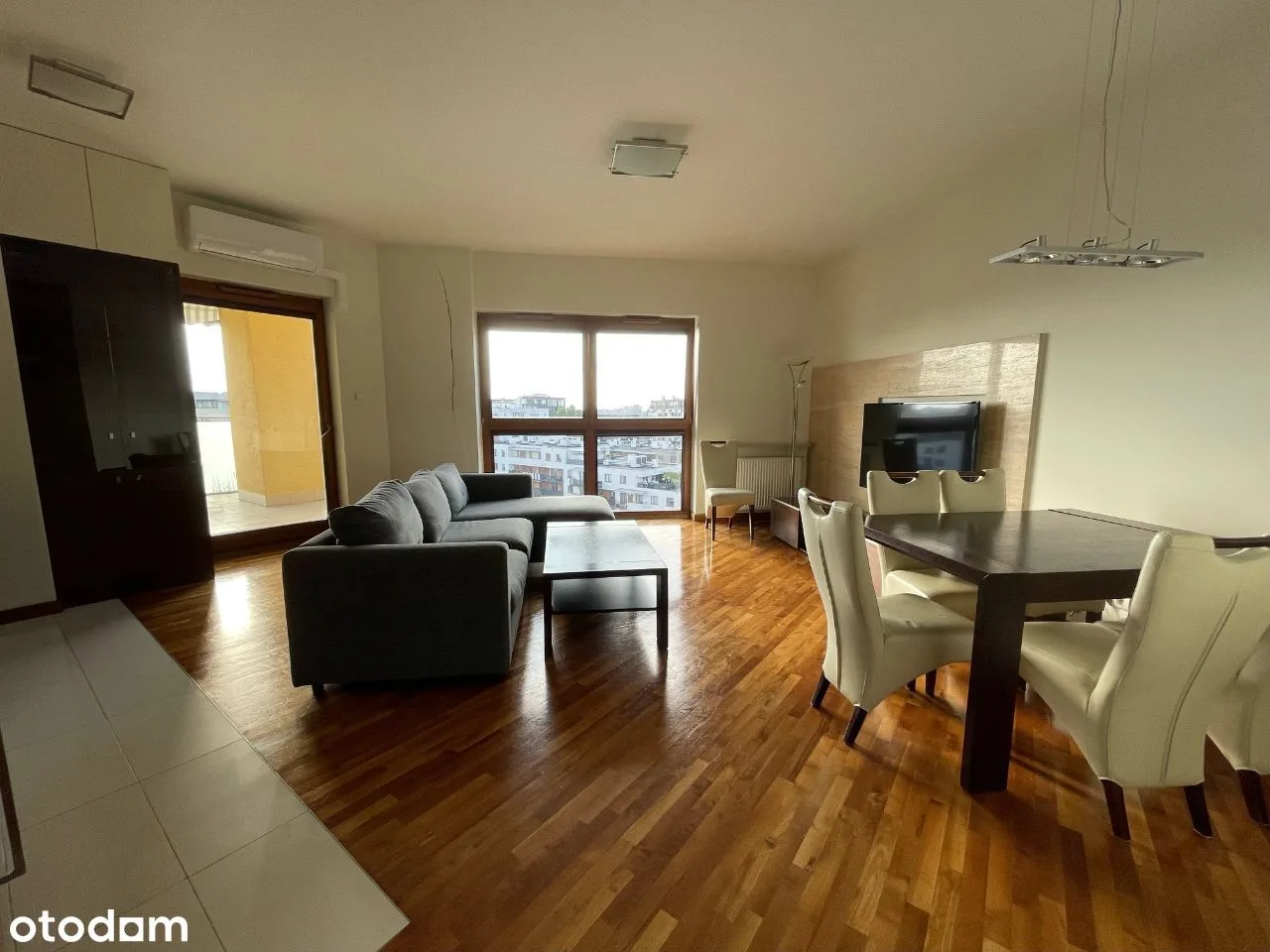 76 m², klimatyzacja, balkon 12 m²