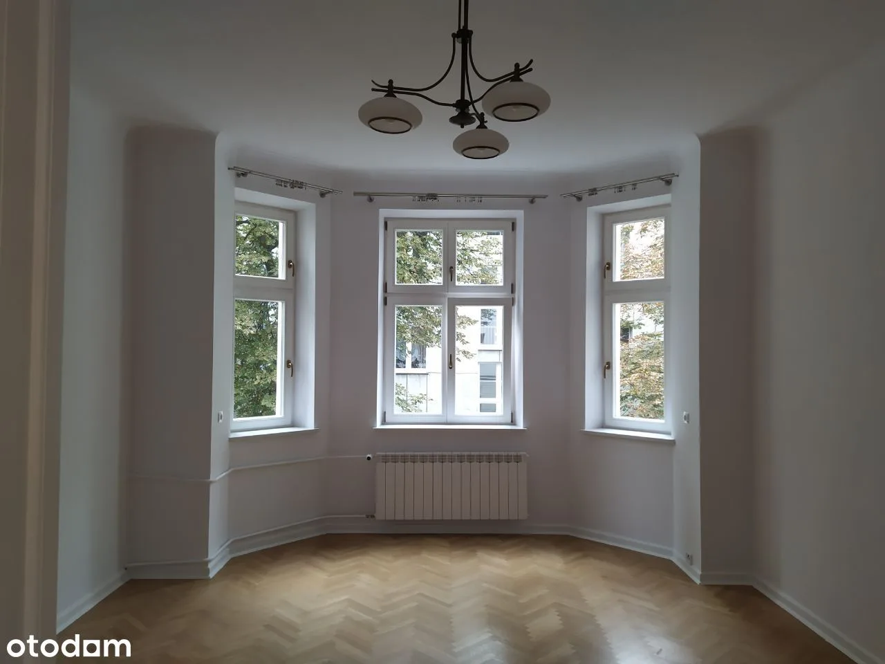 Apartamento mobiliado de 4 cômodos