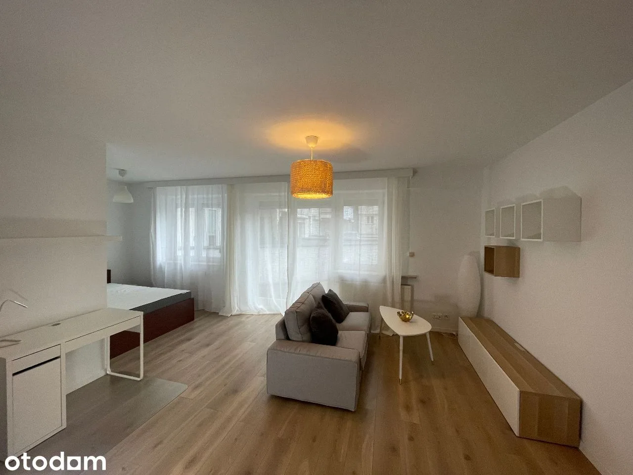 Кабаты 1-комн с террасой 20 м²