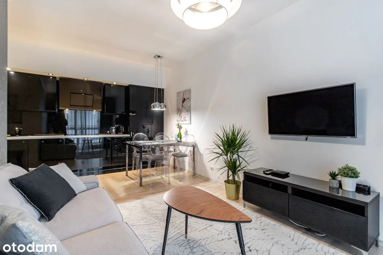 Квартира 46 м², балкон, 6 поверх