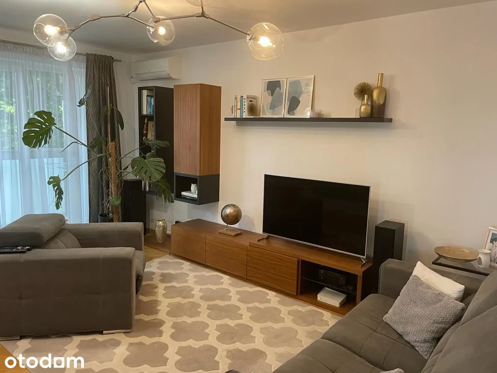 3 комнаты, 70 м², балкон