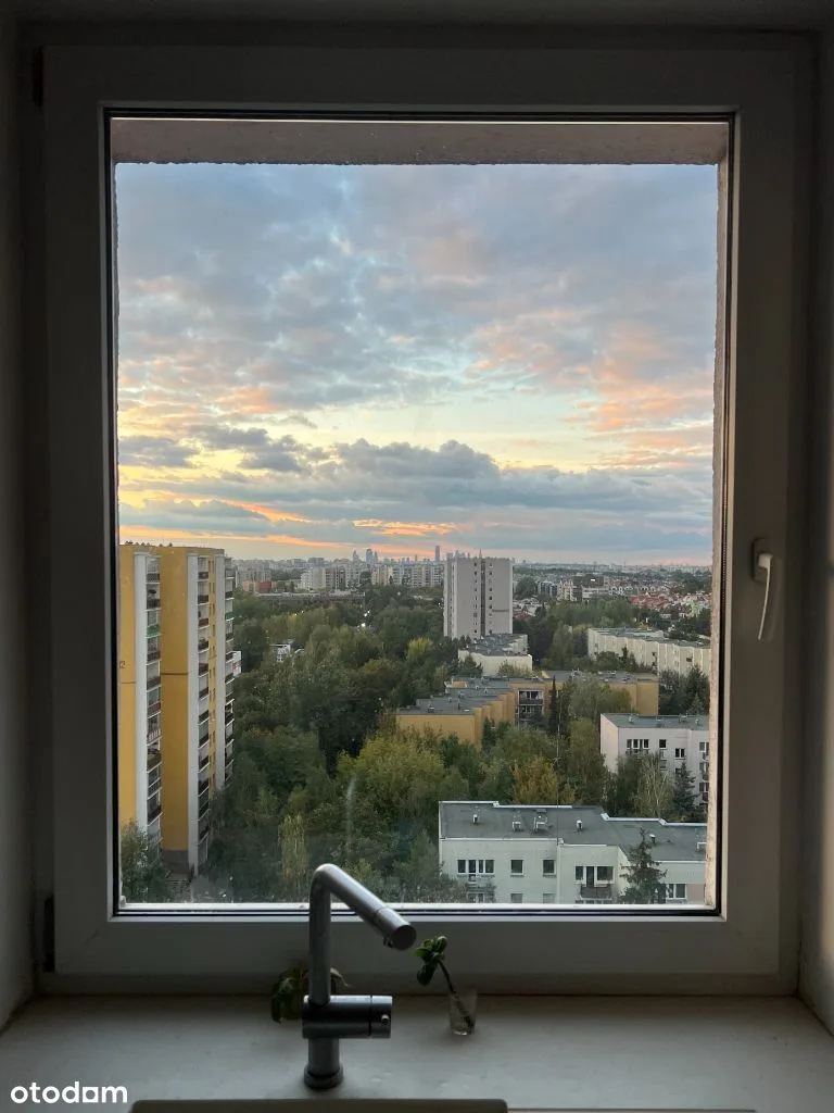 3 pokoje Natolin blisko metra, widok na miasto