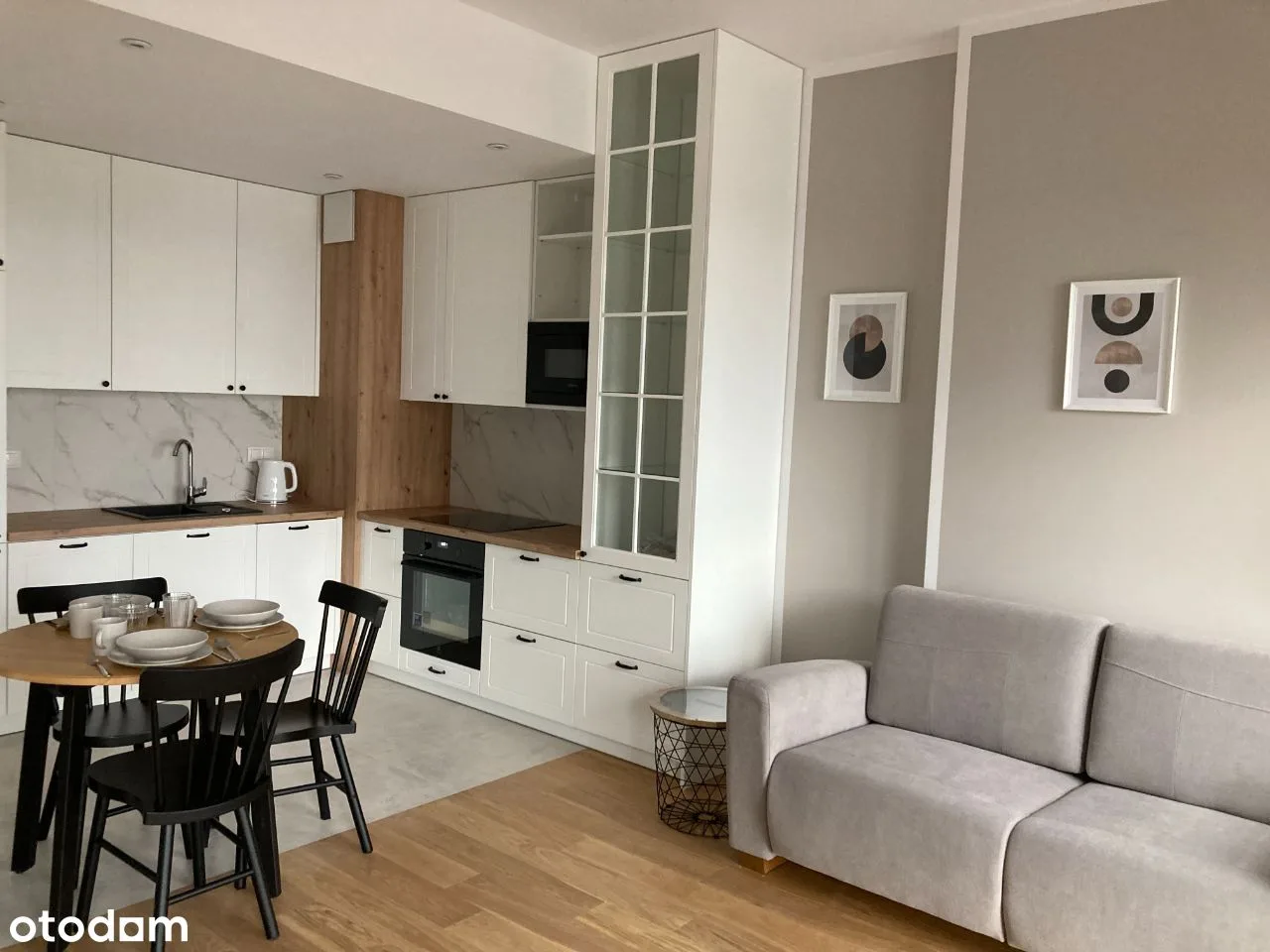 Квартира 2 кімнати 43 м²