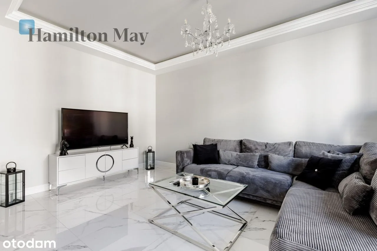 Two-bedroom apartment in Bliska Wola, Wola