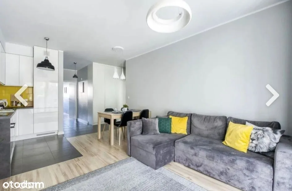 Two-bedroom apartment in Ursynów