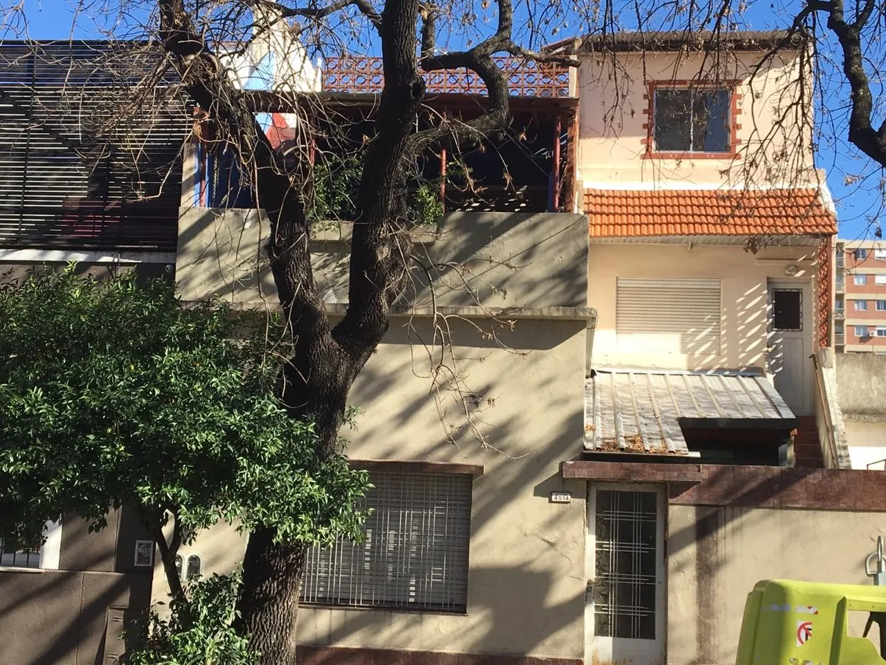 PH de 2 ambientes con cuartito y terraza en Villa Pueyrredon